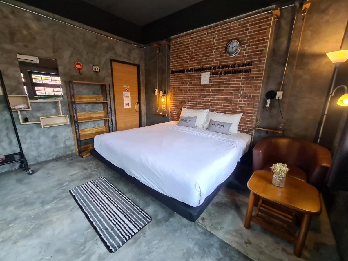 Tanwa Hotel Chiang Mai Extérieur photo